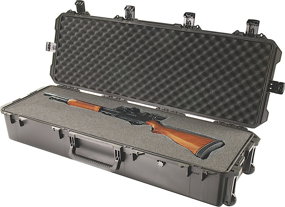 Pelican Storm 44" Gun Case with Wheels - Black